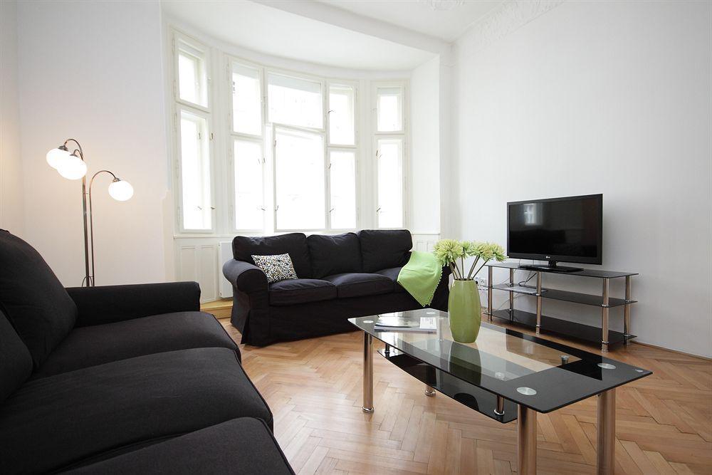 Leo Apartments Old Town Prague Luaran gambar